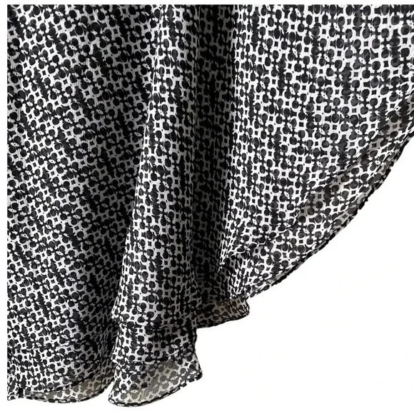 SIONI | Black and White Cold Shoulder Ruffle Trim Layered Poncho Top Size M - Picture 3 of 6